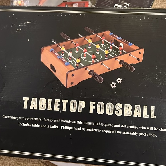 NEW TABLE TOP FOOSBALL ! - Picture 8 of 8